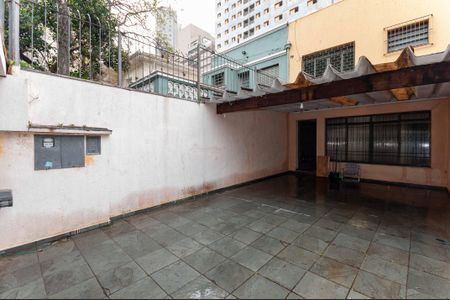 Casa para alugar com 180m², 3 quartos e 4 vagas Casa para alugar com 180m², 3 quartos e 4 vagasGaragem