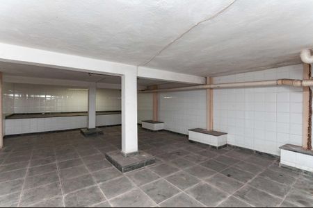 Casa para alugar com 180m², 3 quartos e 4 vagas Casa para alugar com 180m², 3 quartos e 4 vagasPorão