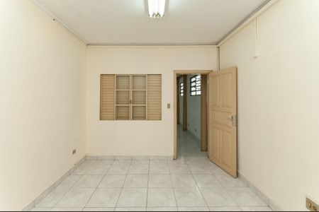 Casa para alugar com 180m², 3 quartos e 4 vagas Casa para alugar com 180m², 3 quartos e 4 vagasQuarto de Serviço