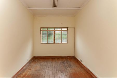 Casa para alugar com 180m², 3 quartos e 4 vagas Casa para alugar com 180m², 3 quartos e 4 vagasQuarto 3