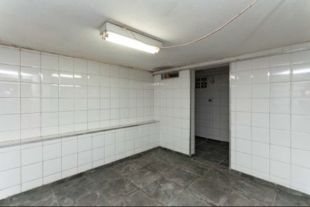 Casa para alugar com 180m², 3 quartos e 4 vagas Casa para alugar com 180m², 3 quartos e 4 vagasPorão