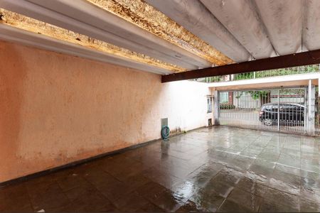 Casa para alugar com 180m², 3 quartos e 4 vagas Casa para alugar com 180m², 3 quartos e 4 vagasGaragem