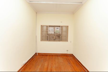 Casa para alugar com 180m², 3 quartos e 4 vagas Casa para alugar com 180m², 3 quartos e 4 vagasQuarto 1