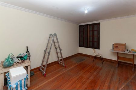 Casa para alugar com 180m², 3 quartos e 4 vagas Casa para alugar com 180m², 3 quartos e 4 vagasSala