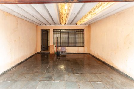 Casa para alugar com 180m², 3 quartos e 4 vagas Casa para alugar com 180m², 3 quartos e 4 vagasGaragem