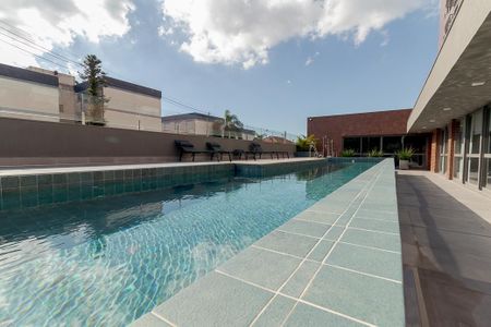 Apartamento à venda com 47m², 1 quarto e 1 vagaÁrea comum - Piscina