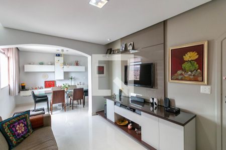 Apartamento à venda com 130m², 4 quartos e 2 vagasSala