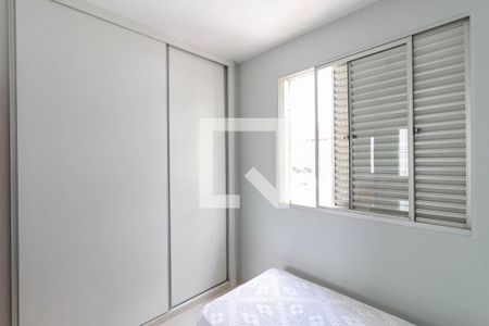 Apartamento à venda com 130m², 4 quartos e 2 vagasQuarto 3