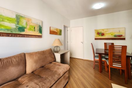 Apartamento para alugar com 54m², 2 quartos e 1 vagaSala