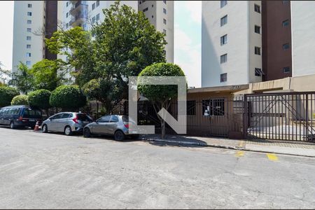 Apartamento à venda com 50m², 2 quartos e 1 vaga Apartamento à venda com 50m², 2 quartos e 1 vagaFachada
