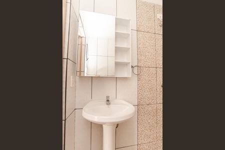 Casa para alugar com 45m², 1 quarto e sem vagaBanheiro