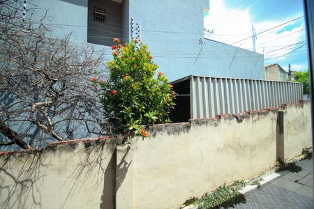 Casa à venda com 320m², 4 quartos e 1 vaga Casa à venda com 320m², 4 quartos e 1 vagaVista do Quarto