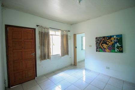 Casa à venda com 320m², 4 quartos e 1 vaga Casa à venda com 320m², 4 quartos e 1 vagaSala