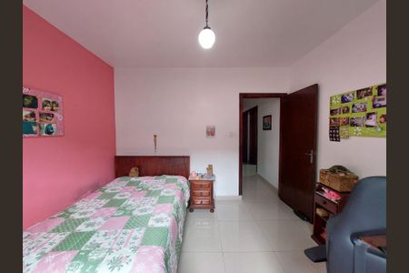 Casa à venda com 148m², 3 quartos e 4 vagas Casa à venda com 148m², 3 quartos e 4 vagasQuarto 3