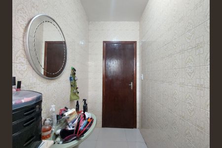 Casa à venda com 148m², 3 quartos e 4 vagas Casa à venda com 148m², 3 quartos e 4 vagasBanheiro 2