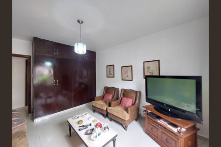 Casa à venda com 148m², 3 quartos e 4 vagas Casa à venda com 148m², 3 quartos e 4 vagasQuarto 1