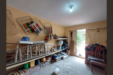 Casa à venda com 148m², 3 quartos e 4 vagas Casa à venda com 148m², 3 quartos e 4 vagasOficina