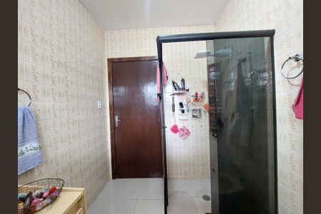 Casa à venda com 148m², 3 quartos e 4 vagas Casa à venda com 148m², 3 quartos e 4 vagasBanheiro 1