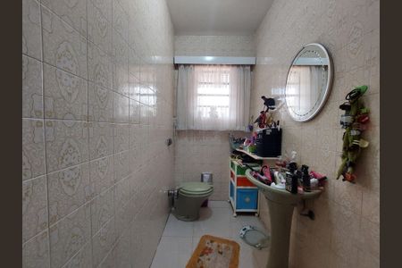 Casa à venda com 148m², 3 quartos e 4 vagas Casa à venda com 148m², 3 quartos e 4 vagasBanheiro 2