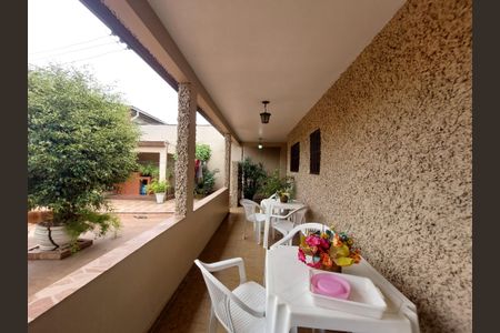 Casa à venda com 148m², 3 quartos e 4 vagas Casa à venda com 148m², 3 quartos e 4 vagasÁrea de Lazer