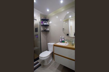 Apartamento para alugar com 68m², 2 quartos e 1 vagaBanheiro Social