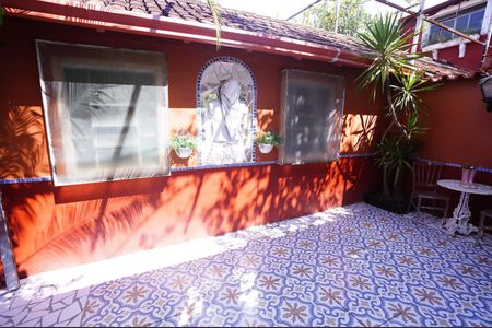 Casa para alugar com 70m², 2 quartos e 1 vagaÁrea comum