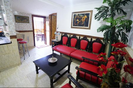 Casa para alugar com 70m², 2 quartos e 1 vagaSala
