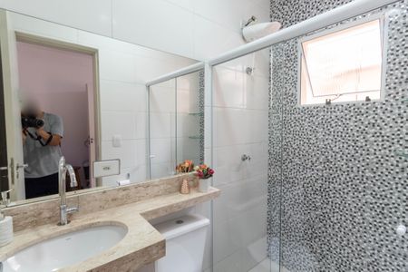 Casa de condomínio à venda com 75m², 2 quartos e 1 vagaBanheiro da Suíte 2