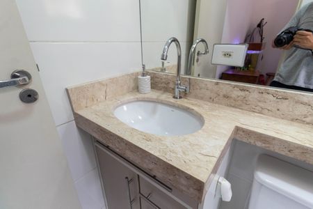 Casa de condomínio à venda com 75m², 2 quartos e 1 vagaBanheiro da Suíte 2