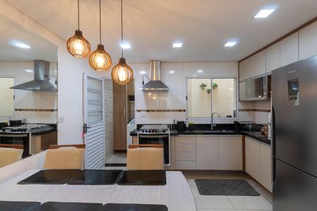 Casa de condomínio à venda com 75m², 2 quartos e 1 vagaCozinha