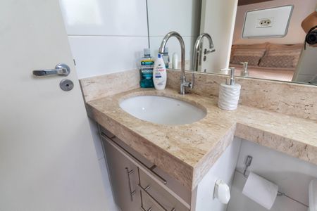 Casa de condomínio à venda com 75m², 2 quartos e 1 vagaBanheiro da Suíte 1