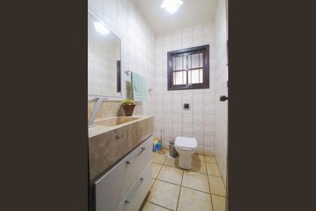 Casa à venda com 135m², 3 quartos e 1 vagaBanheiro