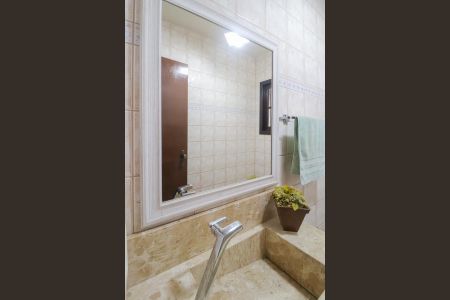 Casa à venda com 135m², 3 quartos e 1 vagaBanheiro