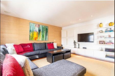 Apartamento à venda com 346m², 3 quartos e 2 vagas Apartamento à venda com 346m², 3 quartos e 2 vagasFoto 46