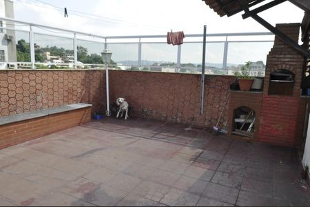 Apartamento à venda com 130m², 3 quartos e 2 vagasTerraço