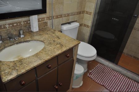 Apartamento à venda com 130m², 3 quartos e 2 vagasBanheiro 1