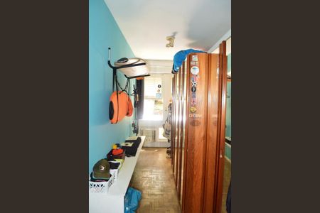 Apartamento à venda com 202m², 3 quartos e 1 vaga Apartamento à venda com 202m², 3 quartos e 1 vagaSuíte 2