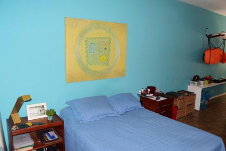 Apartamento à venda com 202m², 3 quartos e 1 vaga Apartamento à venda com 202m², 3 quartos e 1 vagaSuíte 2