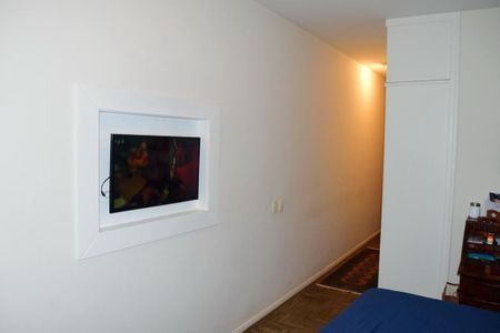 Apartamento à venda com 202m², 3 quartos e 1 vaga Apartamento à venda com 202m², 3 quartos e 1 vagaSuíte 2