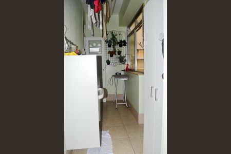 Apartamento à venda com 202m², 3 quartos e 1 vaga Apartamento à venda com 202m², 3 quartos e 1 vagaÁrea de Serviço