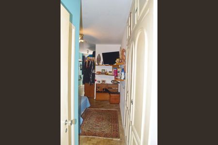 Apartamento à venda com 202m², 3 quartos e 1 vaga Apartamento à venda com 202m², 3 quartos e 1 vagaSuíte 2