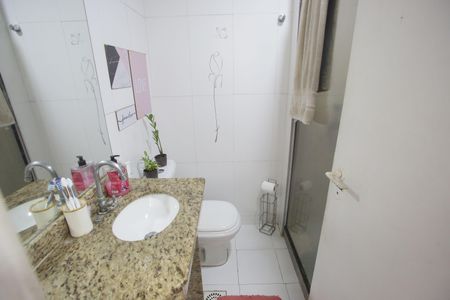 Apartamento à venda com 50m², 2 quartos e 2 vagasBanheiro