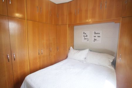 Apartamento à venda com 50m², 2 quartos e 2 vagasQuarto 1