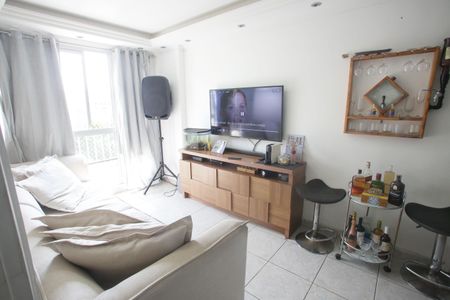 Apartamento à venda com 50m², 2 quartos e 2 vagasSala