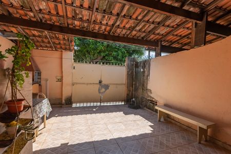 Casa à venda com 130m², 3 quartos e 1 vagaEntrada - Garagem