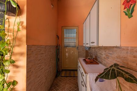 Casa à venda com 130m², 3 quartos e 1 vagaÁrea de Serviço