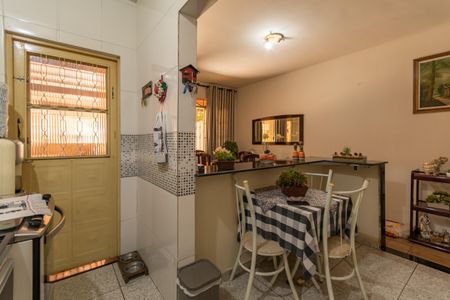 Casa à venda com 130m², 3 quartos e 1 vagaCozinha