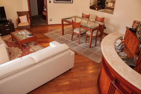 Apartamento à venda com 148m², 3 quartos e 2 vagasSala