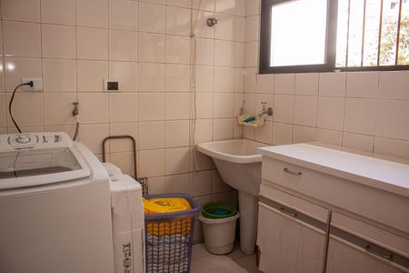 Apartamento à venda com 148m², 3 quartos e 2 vagasLavanderia