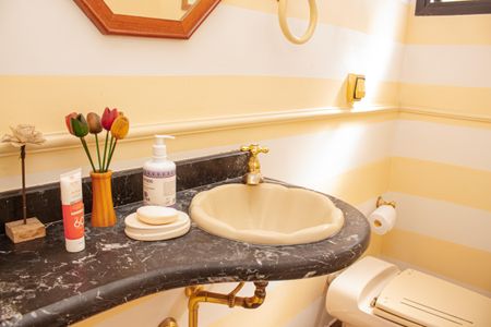 Apartamento à venda com 148m², 3 quartos e 2 vagasBanheiro Social